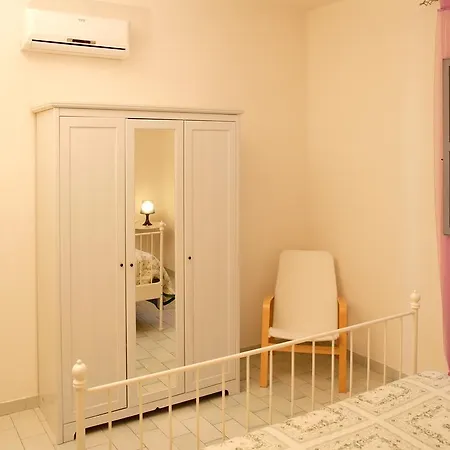 Apartment Midie *